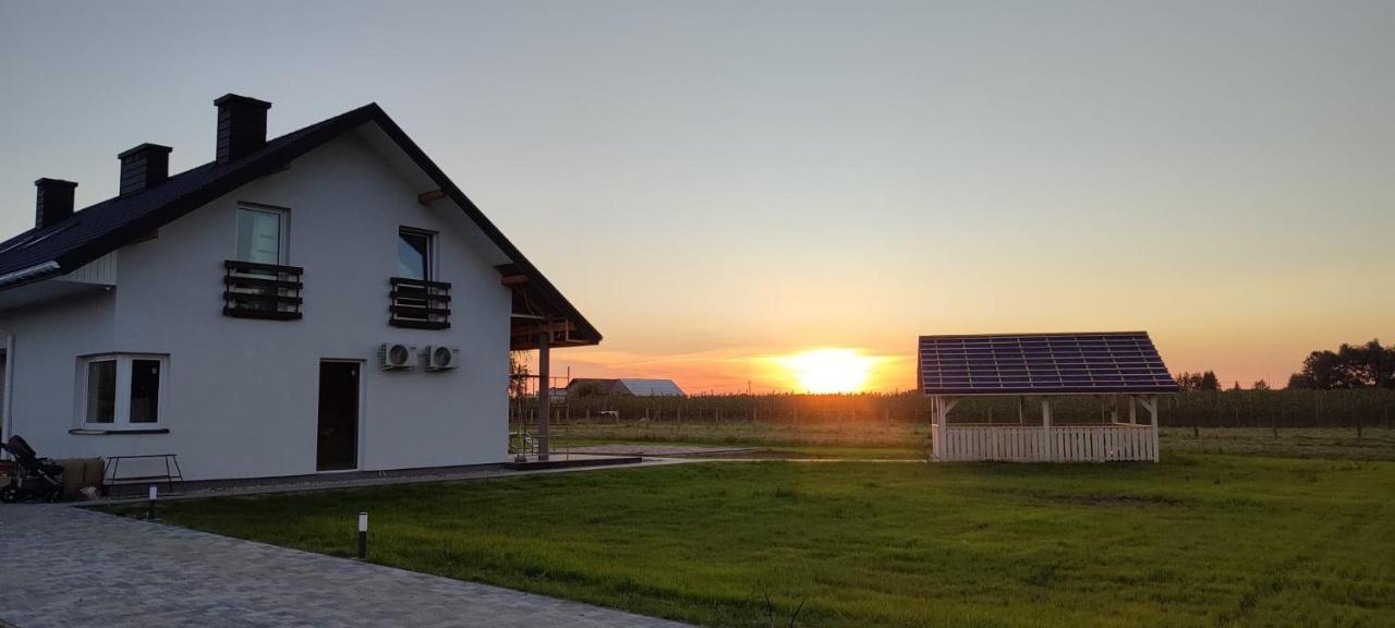 Apartamenty Wilga Spokojne Miejsce Z Calorocznym Jacuzzi I Letnim Basenem Exterior photo