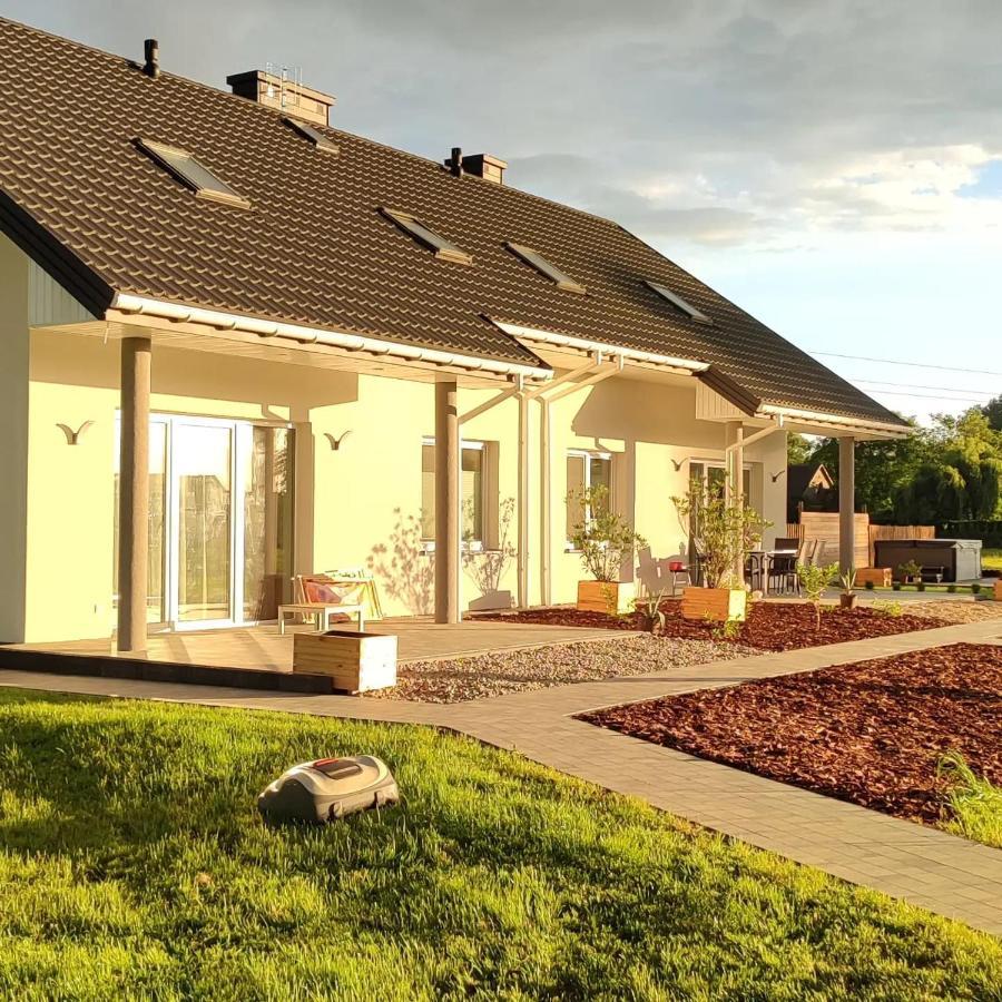 Apartamenty Wilga Spokojne Miejsce Z Calorocznym Jacuzzi I Letnim Basenem Exterior photo