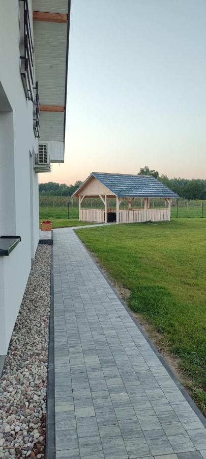 Apartamenty Wilga Spokojne Miejsce Z Calorocznym Jacuzzi I Letnim Basenem Exterior photo